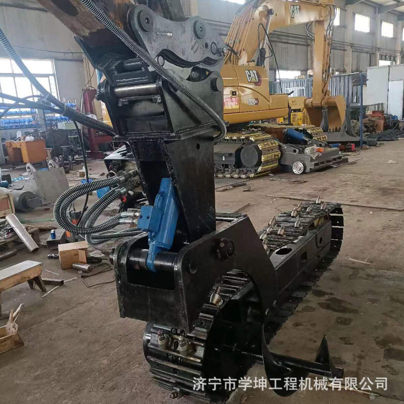 枕木机挖机改装轨道轮挖机行走系统铁路铁装设备快速行走底盘