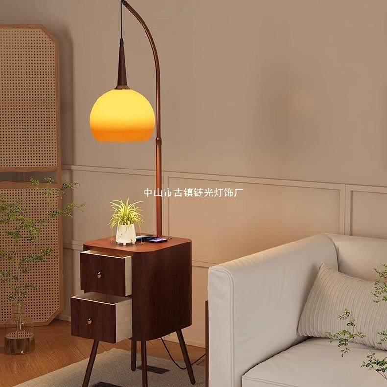 法式中古风落地灯客厅沙发旁边高级感法式复古卧室置物一体台灯