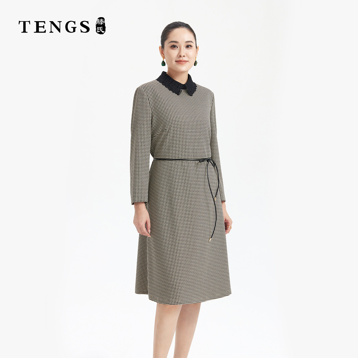 TENGS通勤百搭千鸟格翻领连衣裙