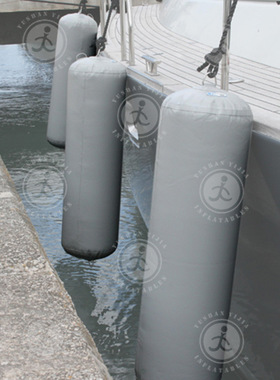 大型游艇护舷充气防撞柱码头防蹭防撞桶inflatable boat fender