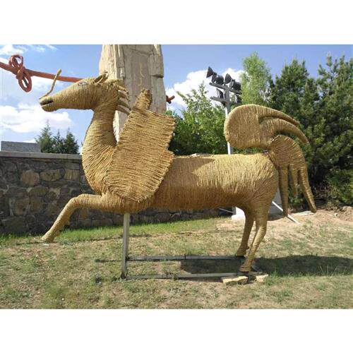 厂家制作稻草人工艺品稻草工艺品制作雕塑景区农耕稻草人工艺品