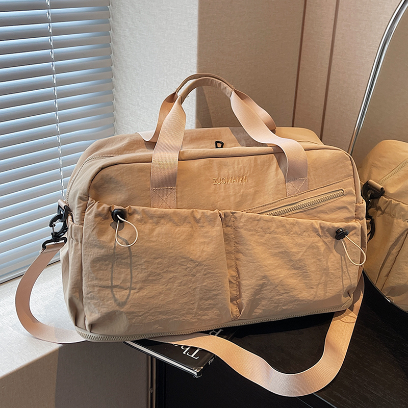 大容量短途旅行包女运动健身包男