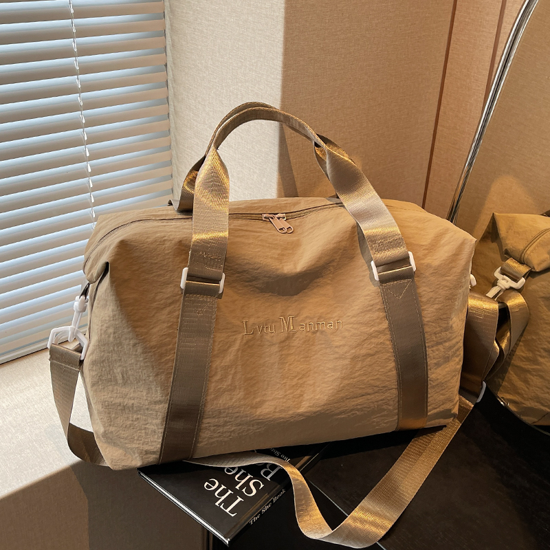 短途旅行包新款出差行李包健身包