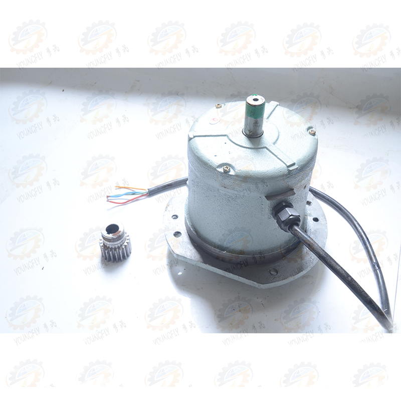 沈阳三友电机产沈阳 安阳CW61100B车床用溜板箱走刀电机JCO2-21-2