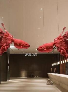 不锈钢抽象金鱼吊饰悬挂雕塑酒店大厅商场会展镂空鱼形挂件定制