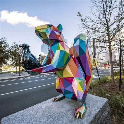 不锈钢雕塑卡通人物动物摆件户外园林大型玻璃钢鹿熊公园广场美陈