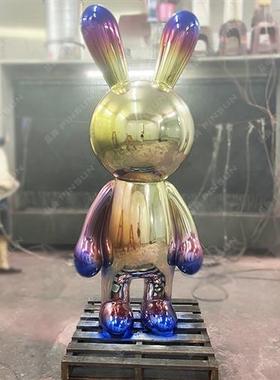 现代玻璃钢卡通兔子动物雕塑酒店会所大堂软装饰别墅美陈摆件定制