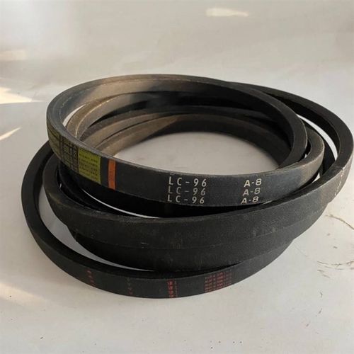 久保田688收割机配件 皮带 LCI95 LC96 C100