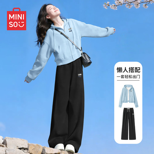短款卫衣显高显瘦 阔腿裤型修饰腿型