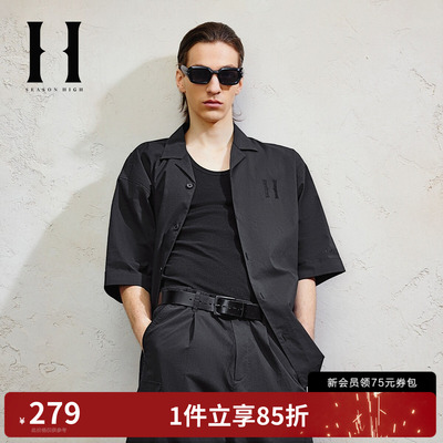 宽松男士短袖衬衫半袖上衣男装简约时尚背部领口胶印logo设计