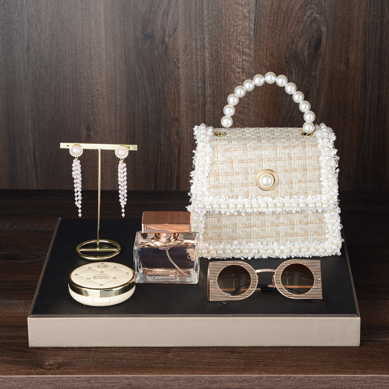 轻奢样板房衣帽间衣柜展厅家饰软装饰品搭配套装收纳盒.设计师摆,家居饰品,家饰软装搭配套装,淘宝优惠券,粉丝福利购,淘宝优惠卷