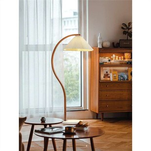 北欧落地灯日式i原木创意百褶布客厅沙发装饰灯简约立式卧室灯台