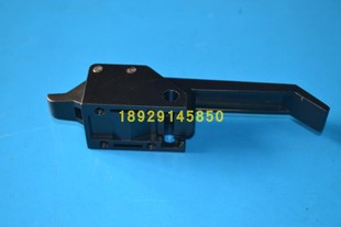 阿奇夏米尔慢走丝FiI240门扣135010835 慢走丝配件耗材CUT20P门扣