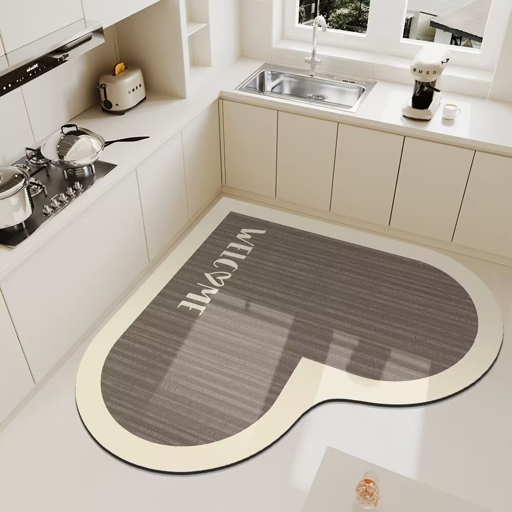 2024新款心形厨房地垫硅藻泥吸水脚垫可擦免洗垫防滑防油专用地毯