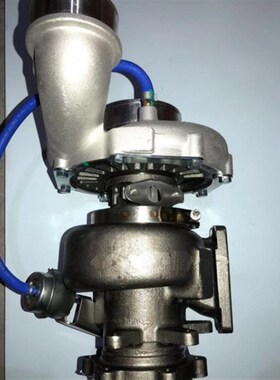 上汽红岩杰狮d460马力国四C11发动机5801973702 844578-5001增压