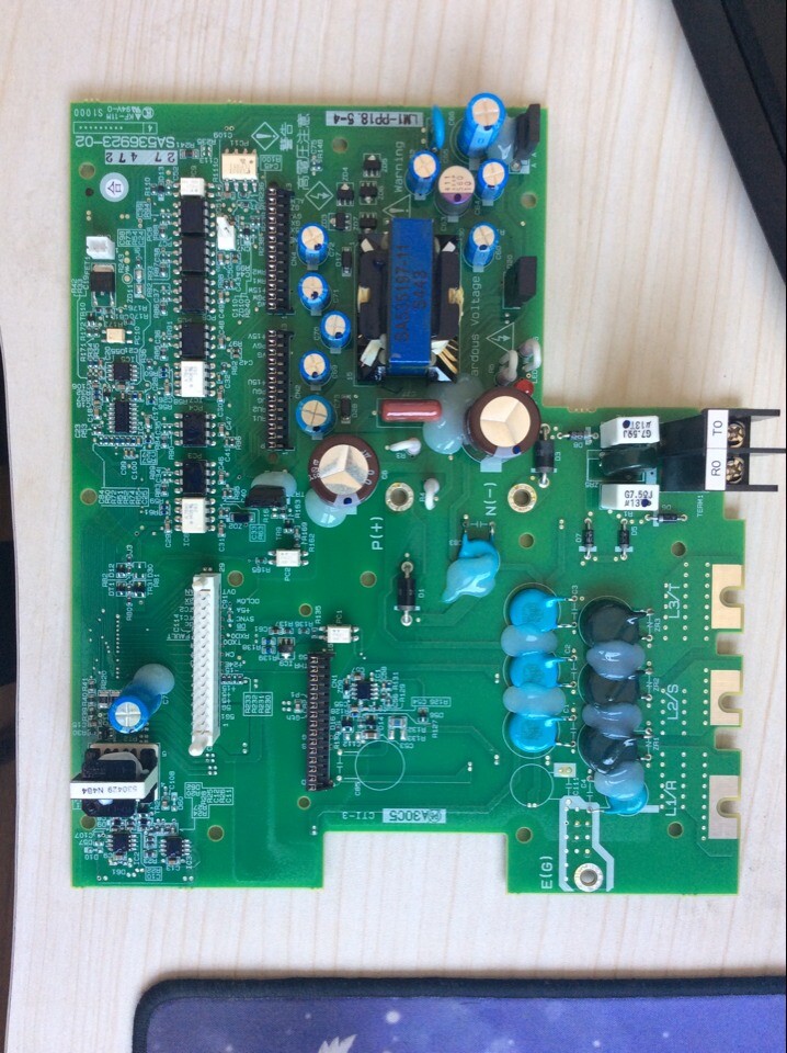 富士LM1-PP 18.5-4电梯变频器驱动板18.5KW内部用全新原装