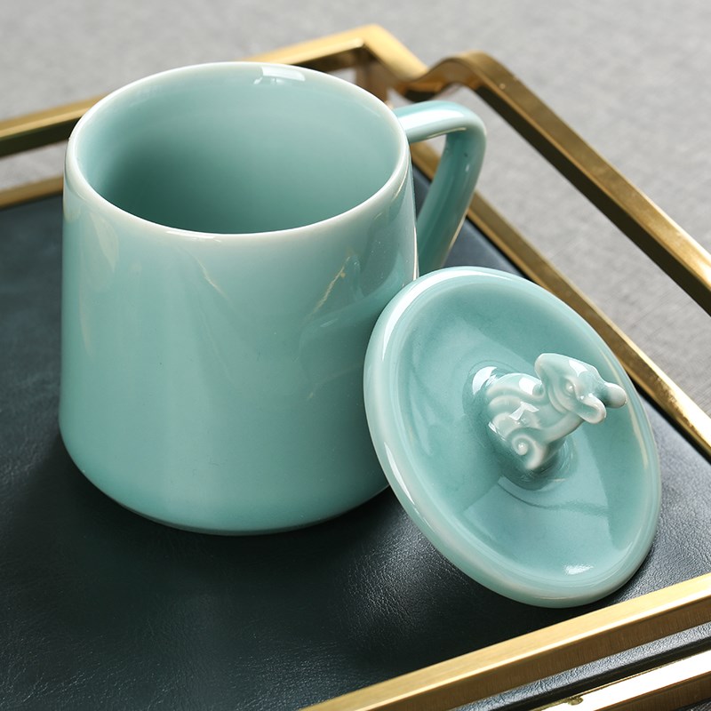 青瓷带盖茶d杯陶瓷茶具办公杯家用泡茶十二生肖创意杯子马克杯水