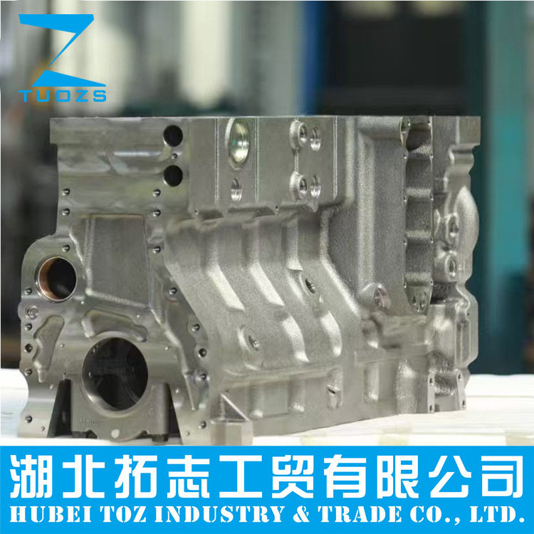 康明斯6C8.3发动机双节温器缸体3971411396860939687323934900