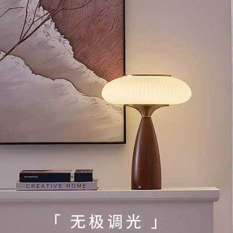 复古台灯高颜值充电法式中古风设计师卧室高级轻奢床头灯