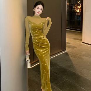 褶皱拼接丝绒长款 赫本修身 连衣裙 高级气质法式 秋冬新款