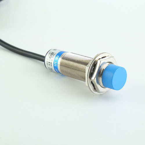 M12电感式接近开关LJ12A3-4-ZBX三线NPN二线12V24V金属感应传感器