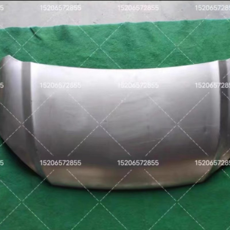 明爵鑫利来福盛隆恩途领动电动四轮车前大灯后尾灯前W杠机盖叶子