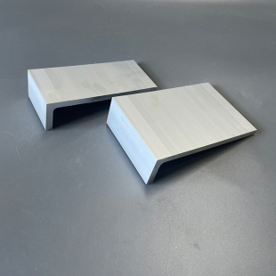 90度直 8mm不等边L型型材150408mm角码 极速铝合金角铝40 1m50