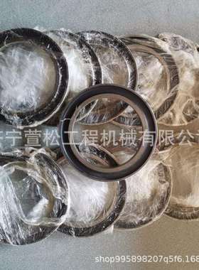 WA380-3装载机配件04434-51010管夹 山推配件