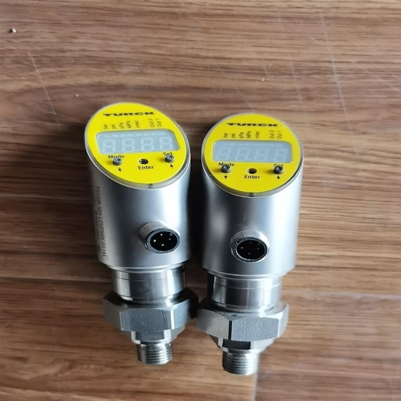 适用协商后的图尔克PS100R-50F4-LI2UPN8X-H11