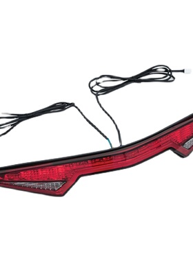 18年后金翼GL1800加r装后顶箱三合一LED灯尾箱转向行车刹车灯红色