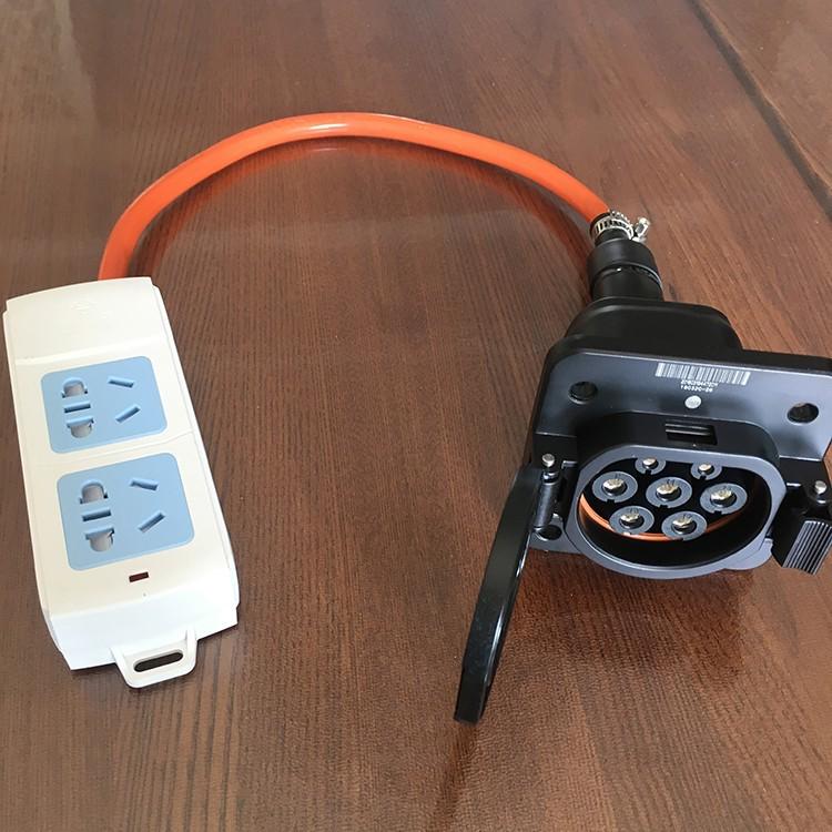 房车电摩锂电f池交流慢充桩取放电插座定制带线大功率充电转换器