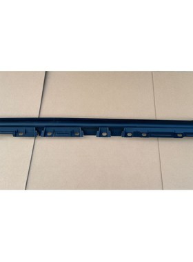 金彭吉麦凌宝BOX吉途09狮子座C01电动汽车下裙边门W槛下边梁防擦