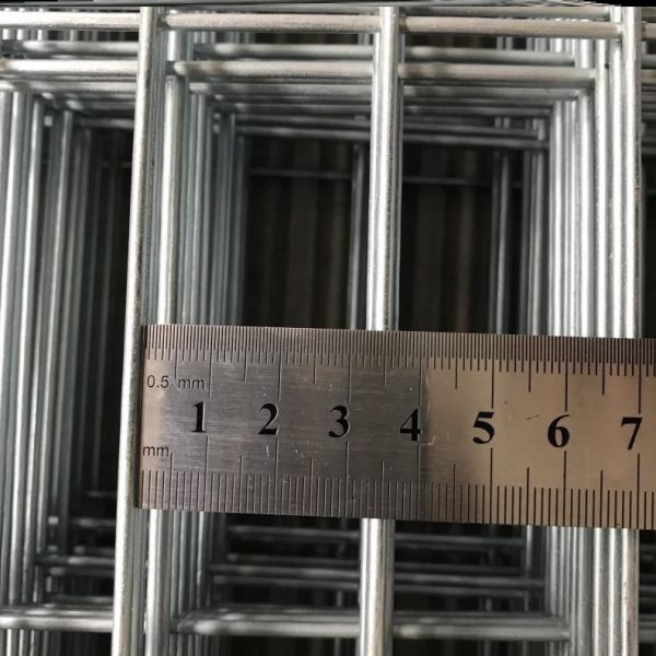 镀锌m铁丝网围栏养殖网电焊网防护网铁网格网片小孔小格加密钢丝