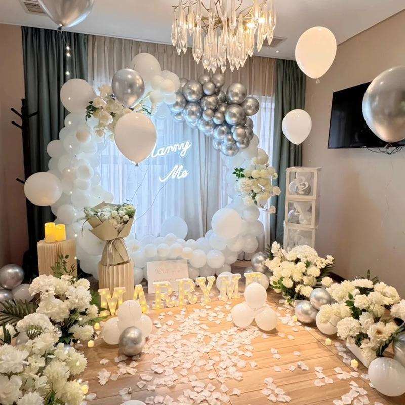 求婚室内圆环布置氛围道具场景板套餐现场房间简约线条小狗