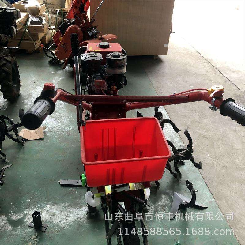 多功能农用翻地开荒犁地开沟机履带式链轨微耕机汽柴油