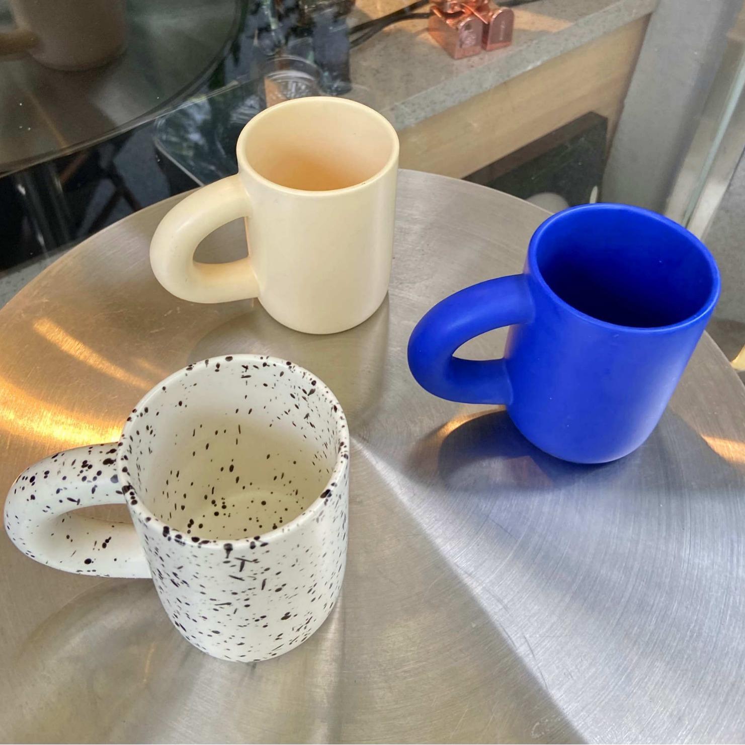 北欧ins胖手柄马克杯手捏纹點墨陶瓷大环杯克莱因蓝女生可爱水杯