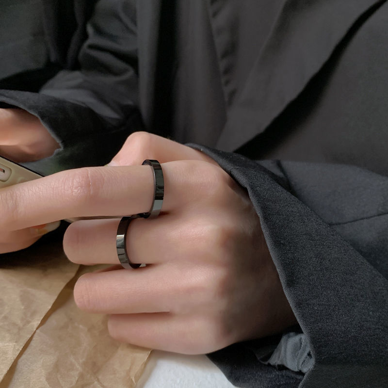 不掉色简约百搭男女情侣黑色钛钢戒指ins小众高级潮酷个性指环