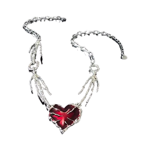 红色爱心朋克项链男亚文化y2k配饰甜酷暗黑吊坠夸张设计锁骨链女