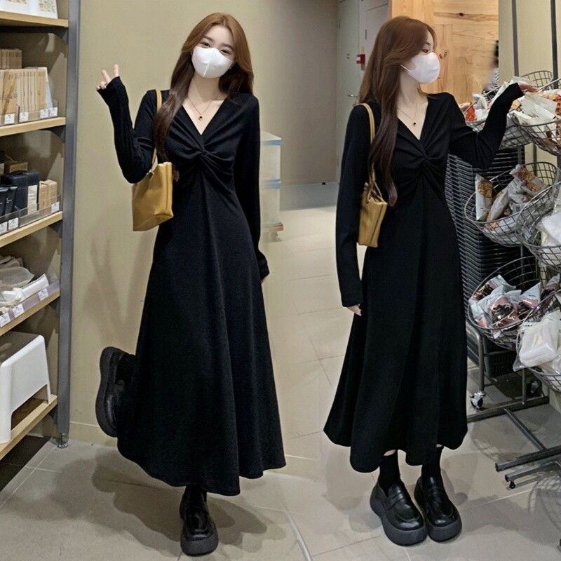 外贸出口清仓捡漏黑色长袖针织连衣裙女早秋大码胖mm显瘦高级感气