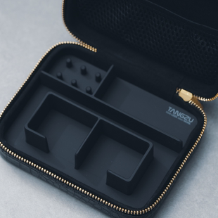 收纳盒· 转接头 同时容纳耳机 耳塞套 小尾巴 唐族耳机分体式