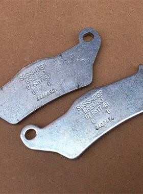 适用KTM EXC SX 200 q250 300 350 400 525 620 640前轮刹车片碟