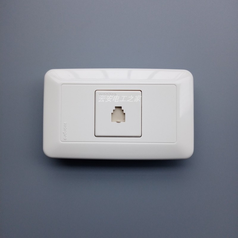 wonpro118型旧款家用商务写字楼信息一位8芯网络插座4芯电话面板