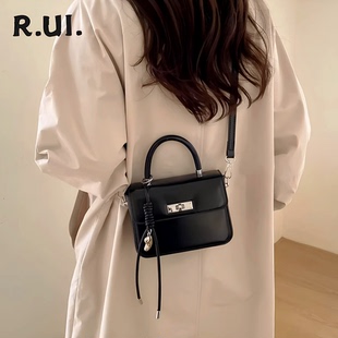 小方包女2026新款高级感迷你手提包复古百搭斜挎包时尚百搭锁扣包