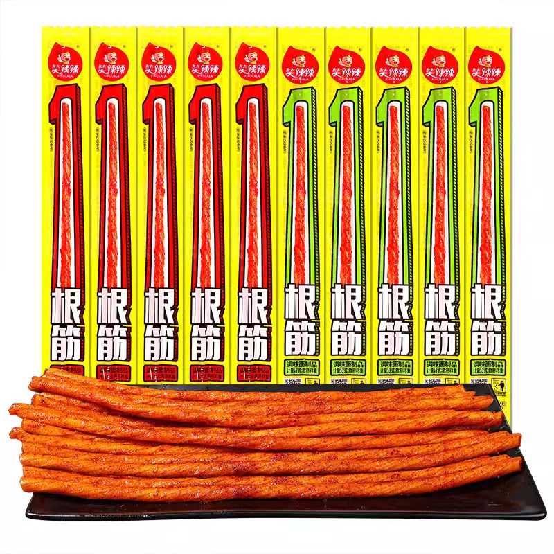 笑辣辣一根筋辣条超长辣味小零食网红休闲食品解馋童年味道好吃