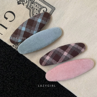 简约miu夹~复古格纹毛绒椭圆发夹ins博主同款可爱小巧发饰配饰新