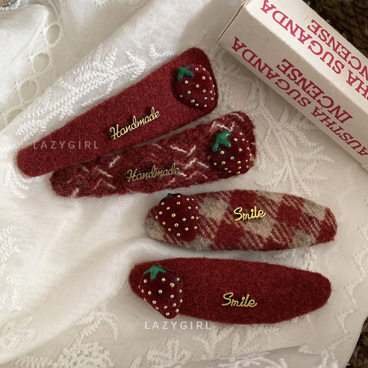 韩国发饰 红色草莓毛毡发夹ins博主同款新年氛围感刘海夹掰掰夹新,饰品/流行首饰/时尚饰品新,发饰,淘宝优惠券,粉丝福利购,淘宝优惠卷