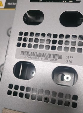 H3C 4900G3服务器 2K.5寸2盘的后置背板