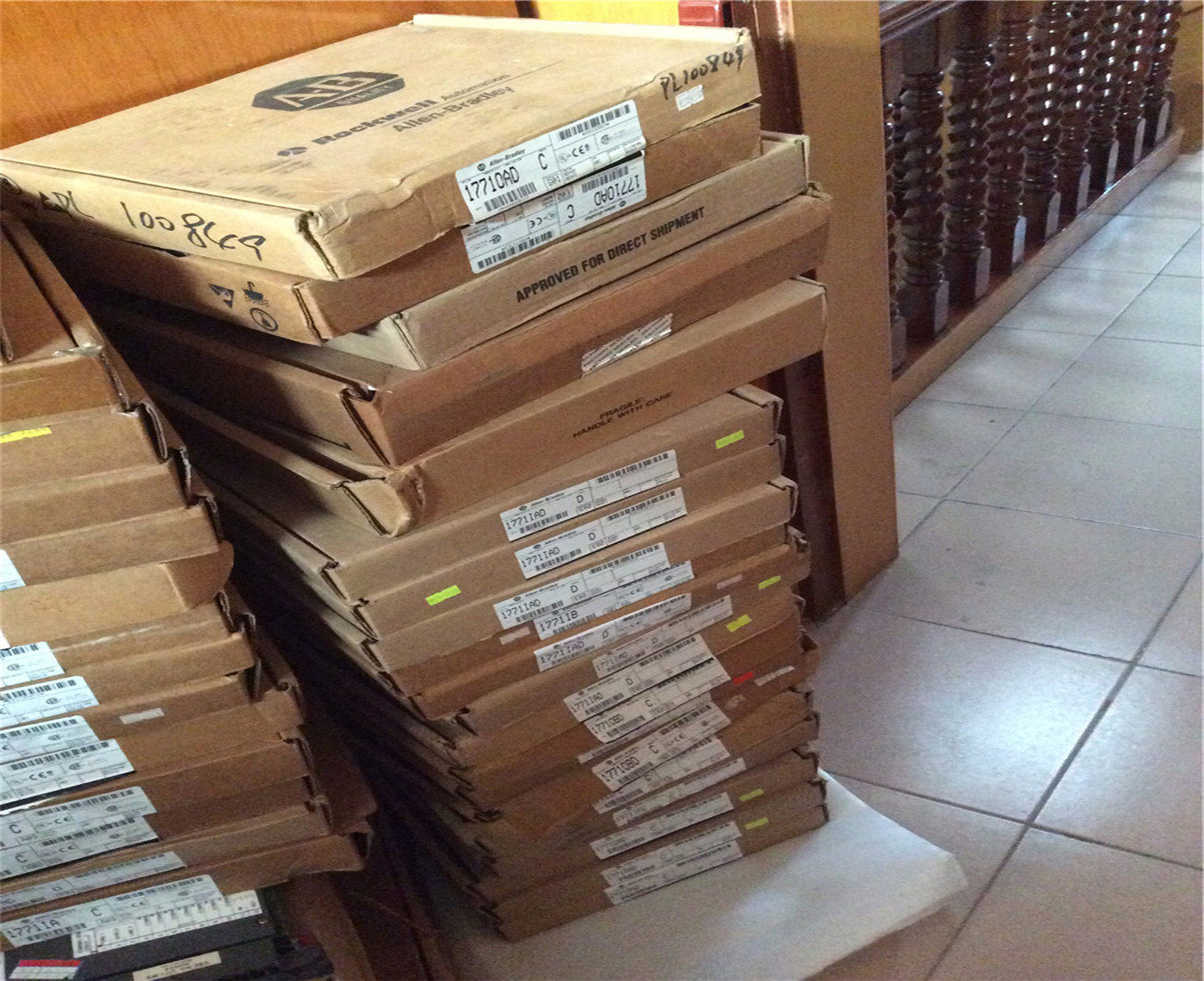 可编程控制器1771-IAD现货D版D本模块1771IAD模块实物拍摄