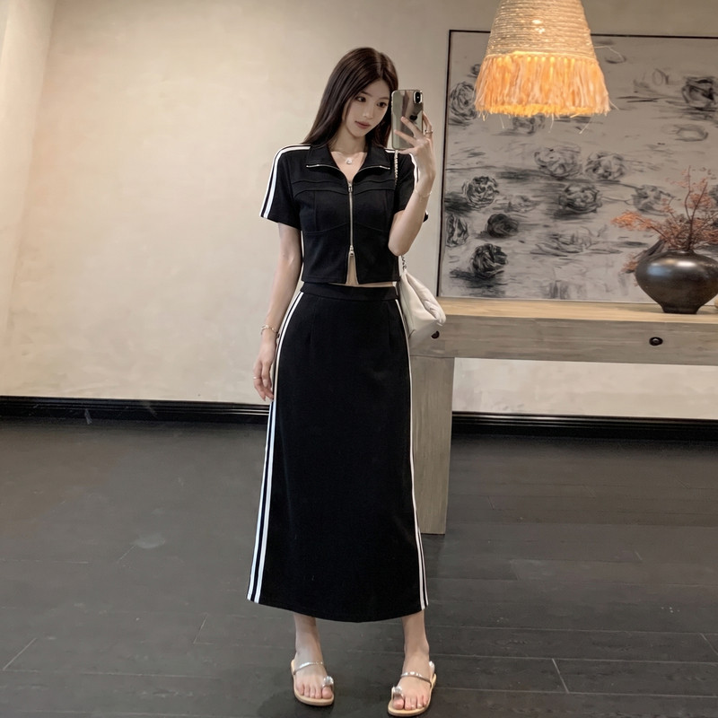 实拍~大码显瘦套装女2026新款夏季胖MM短款拉链上衣半身裙两件套
