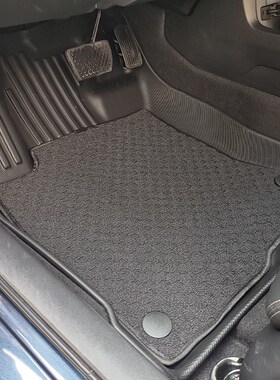 23/24新款适用h于奔驰AMG A35L A180 A200 A220 L TPE防水橡胶脚